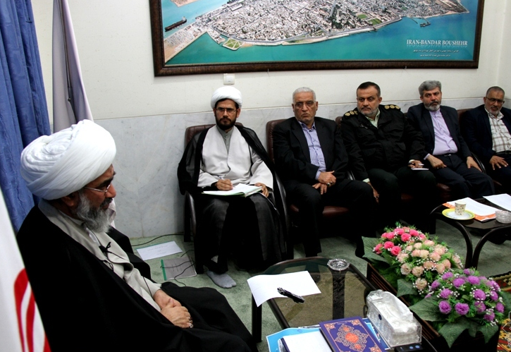 فرهنگ سازی عفاف و حجاب باید از خانواده شروع شود