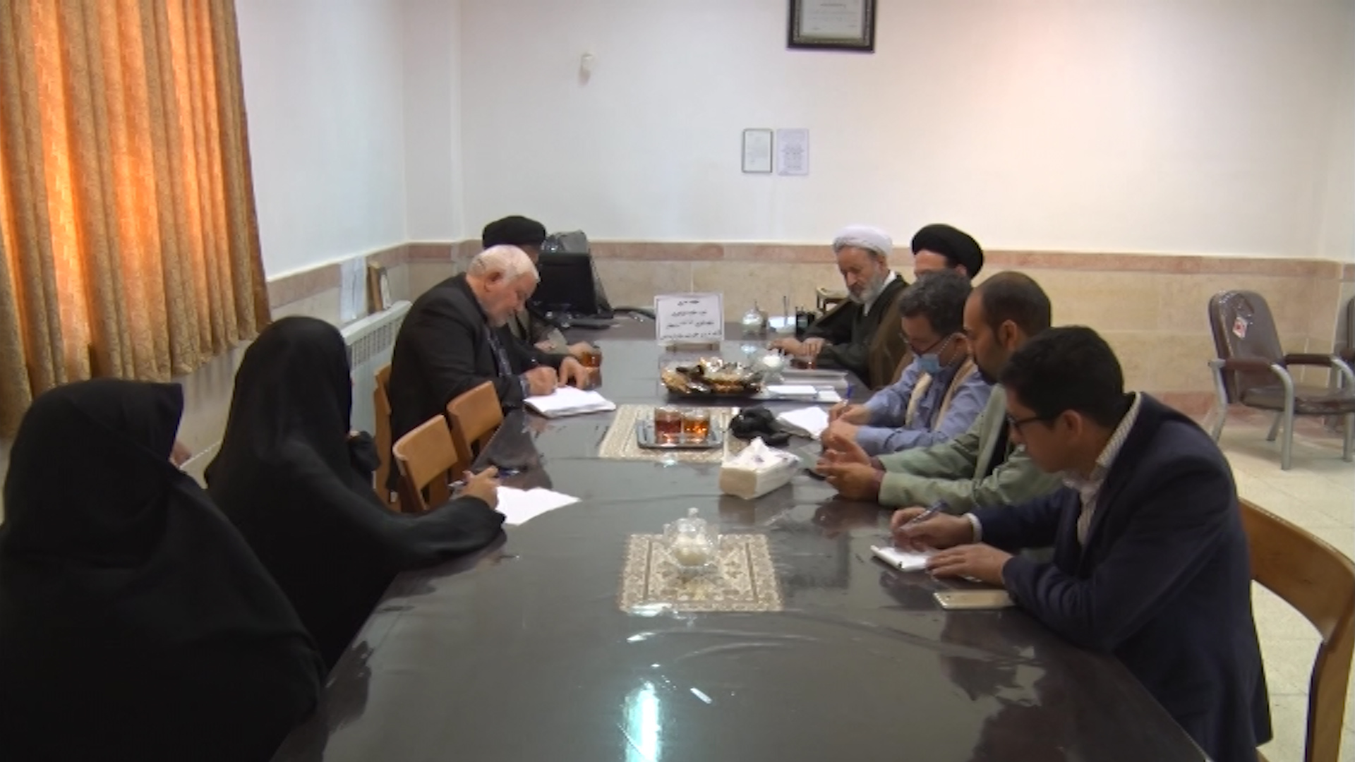 از تشییع پیکر پدر شهید تا مراسم بزرگداشت شهدا