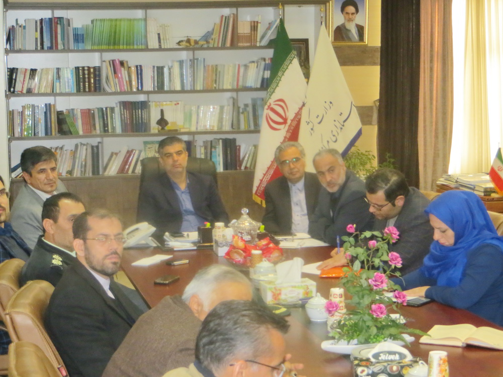 کنترل حیوانات ناقل بیماری استان مرکزی