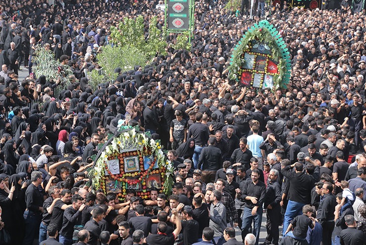 آیین نخل گردانی تکیه جهادیه سمنان