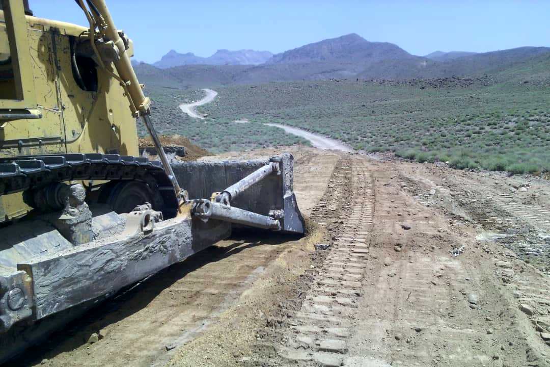 بازگشایی 2 محور روستایی صعب العبور در تفتان