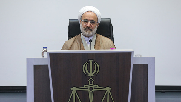 فرآیند تایید اسناد ترجمه شده در ۱۳ استان انجام میشود فرآیند تایید اسناد ترجمه شده در ۱۳ استان انجام میشود