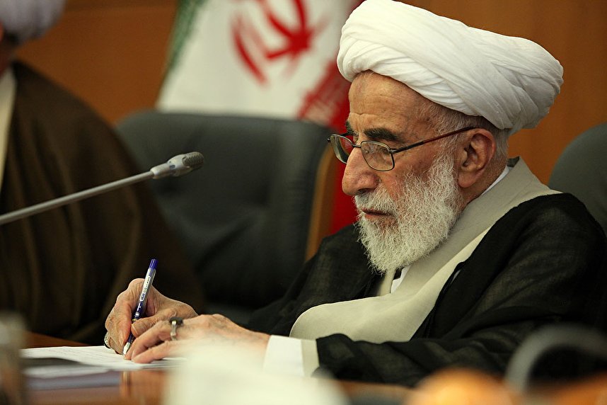 پیام آیت‌الله جنتی به پژوهشگران جوان پژوهشکده شورای نگهبان