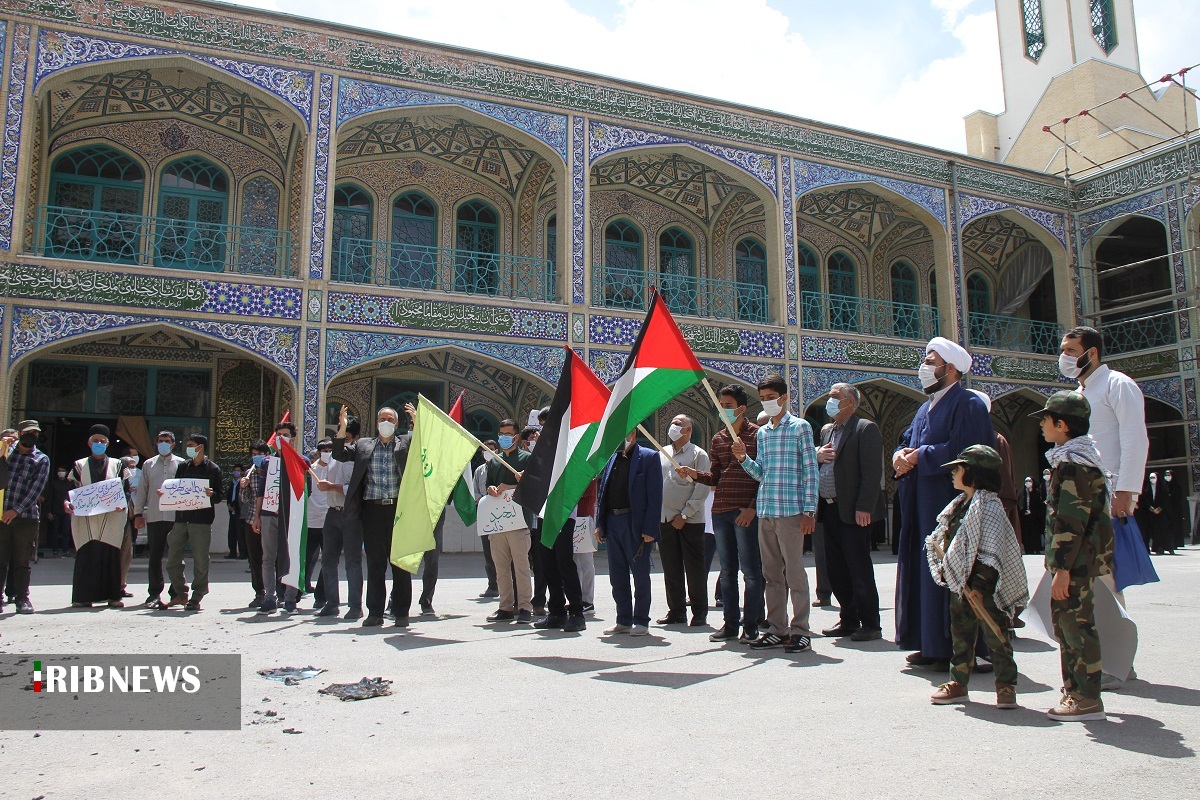 تجمع نمازگزاران در حمایت از مردم فلسطین