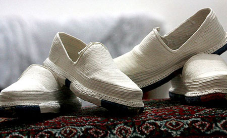 در سفر به کردستان صنایع دستی را فراموش نکنید در سفر به کردستان صنایع دستی را فراموش نکنید