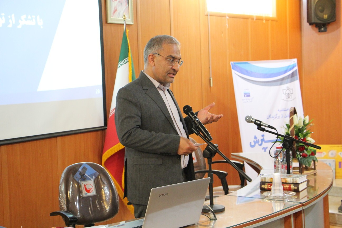 رتبه اول فارس در طرح گسترش سواد آبی