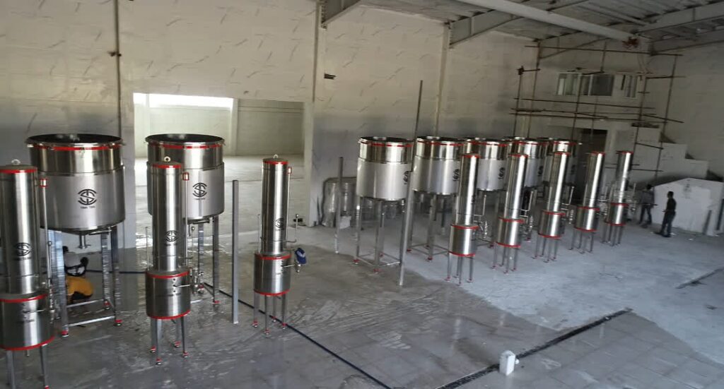 پیشرفت ۸۵ درصدی بزرگترین کارخانه اسانس اکالیپتوس خاورمیانه پیشرفت ۸۵ درصدی بزرگترین کارخانه اسانس اکالیپتوس خاورمیانه