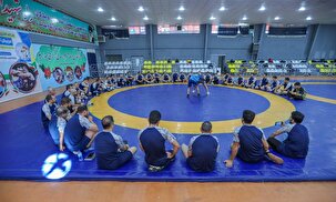 کارگاه دانش‌افزایی مربیان کشتی استان مرکزی