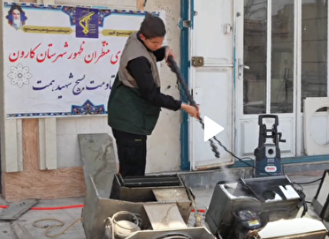 اقدام جهادی تعمیرات وسایل سرمایشی در مناطق محروم شهرستان کارون