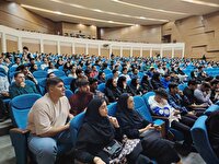 گردهمایی دانشجویان نو ورود دانشگاه آزاد اسلامی  اصفهان