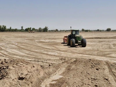 تسطیح و یکپارچه‌سازی ۱۰۵ هکتار اراضی سنتی در دزفول